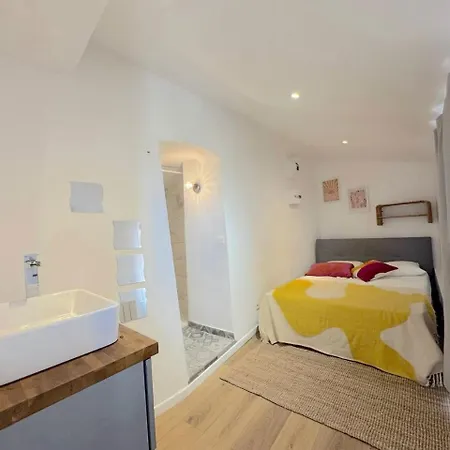 ⁂ Cocon Ensoleille Proche De La Plage Apartmán Nice