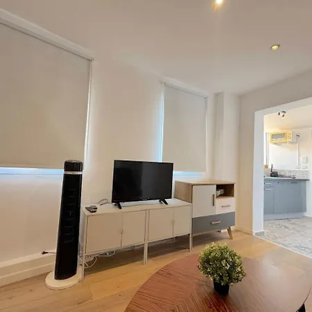 ⁂ Cocon Ensoleille Proche De La Plage Apartmán Nice