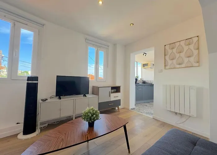 ⁂ Cocon Ensoleille Proche De La Plage * Nice